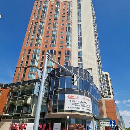 21-th Floor Petrzalka 布拉迪斯拉发