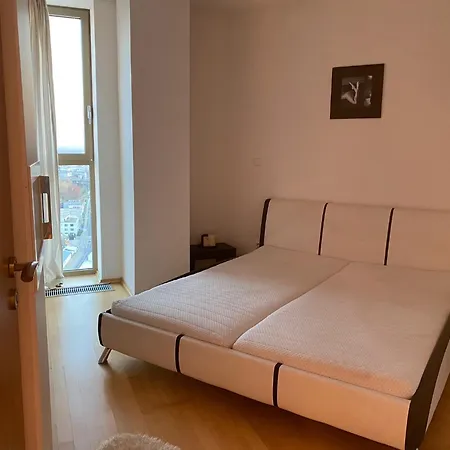 Apartman 21-th Floor Petrzalka *
